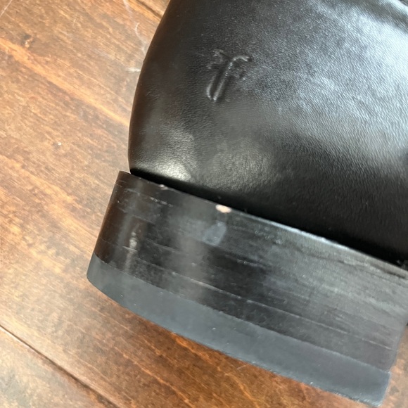 Frye Veronica Short Boots size 8 - Picture 14 of 16